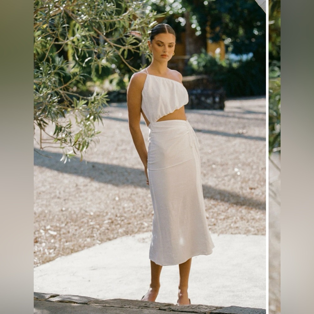 Sabo skirt white asymmetrical midi dress